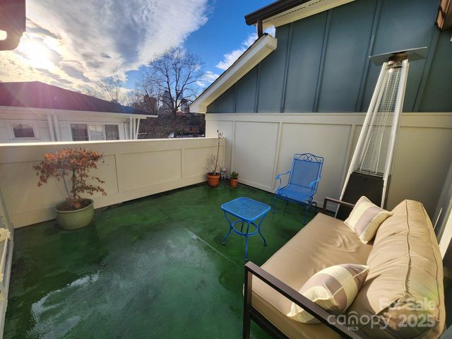 638 E 10th Street, Charlotte, NC 28202