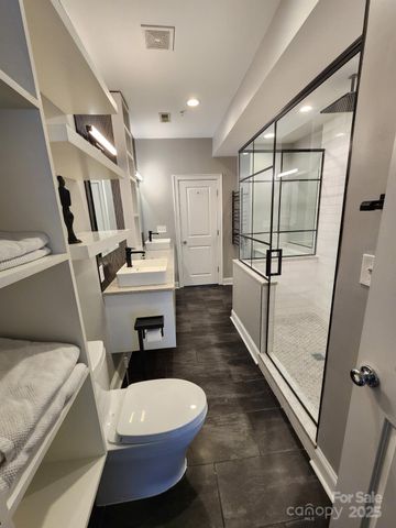 638 E 10th Street, Charlotte, NC 28202