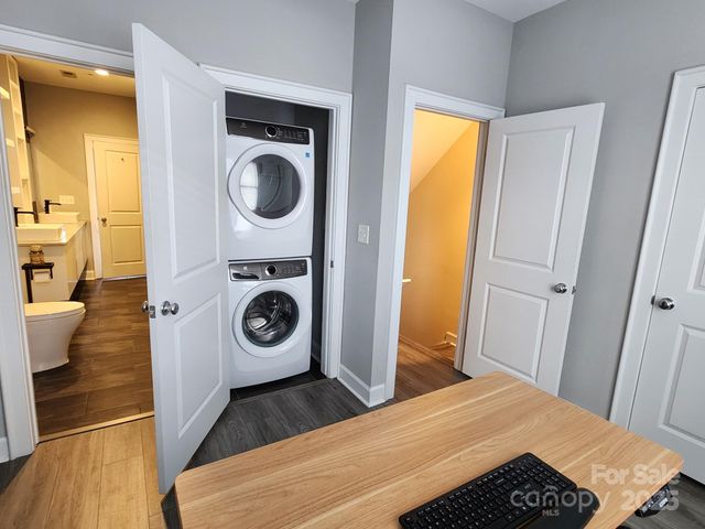 638 E 10th Street, Charlotte, NC 28202