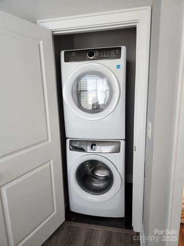 638 E 10th Street, Charlotte, NC 28202