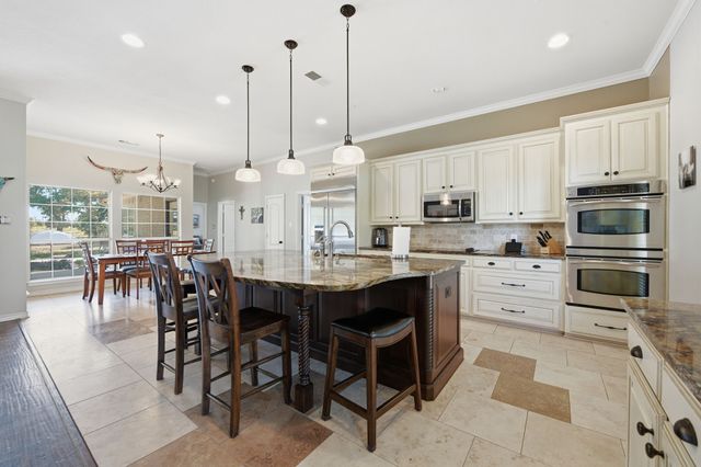 5071 Fm 1810, Chico, TX 76431