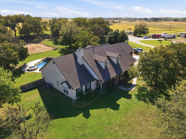 5071 Fm 1810, Chico, TX 76431