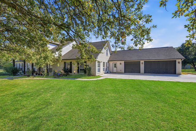 5071 Fm 1810, Chico, TX 76431