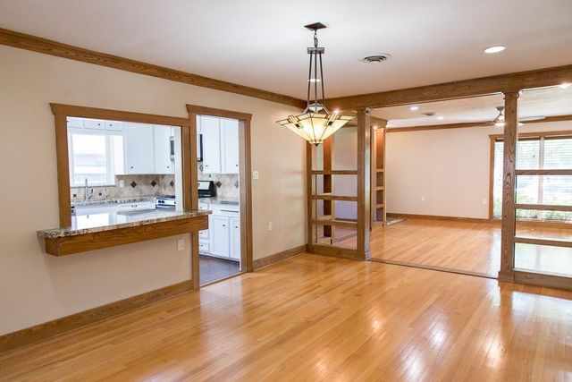 9010 Linkmeadow Lane, Houston, TX 77025