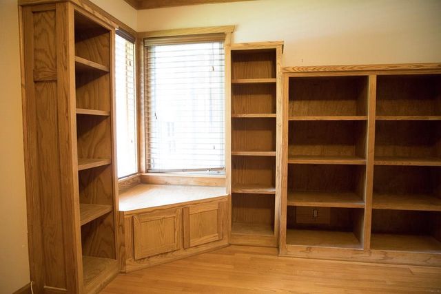 9010 Linkmeadow Lane, Houston, TX 77025