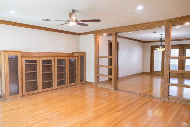 9010 Linkmeadow Lane, Houston, TX 77025