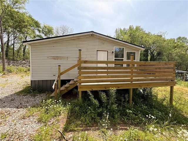 620 Frank Fleer Road, Lexington, NC 27292