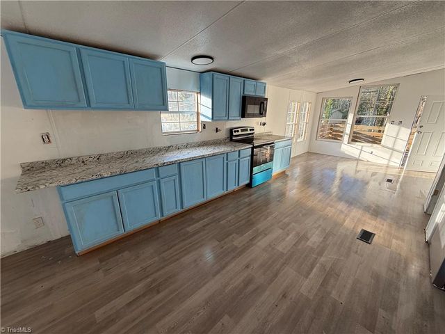 620 Frank Fleer Road, Lexington, NC 27292