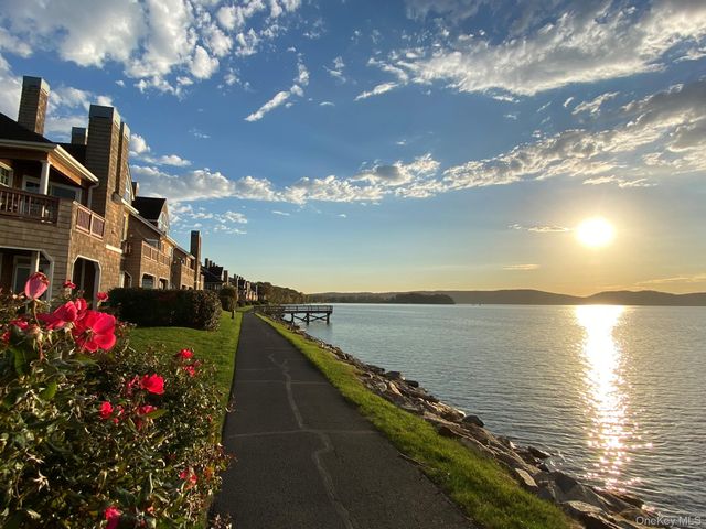 1309 Half Moon Bay Drive, Croton-on-hudson, NY 10520
