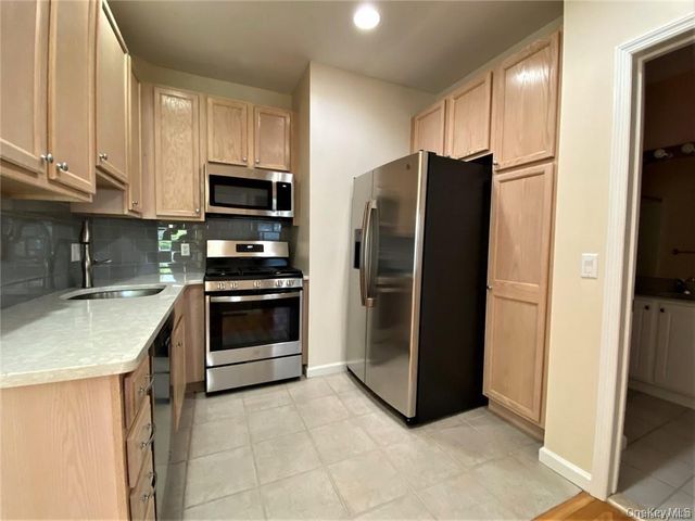 1309 Half Moon Bay Drive, Croton-on-hudson, NY 10520