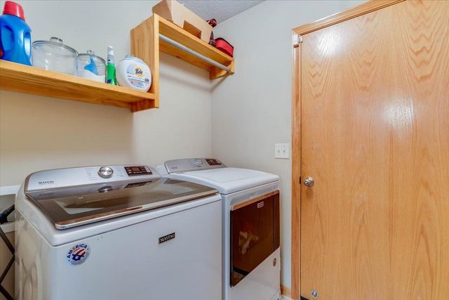 2407 E Kite St., Wichita, KS 67219