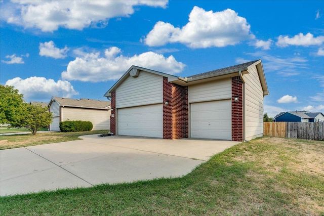 2407 E Kite St., Wichita, KS 67219