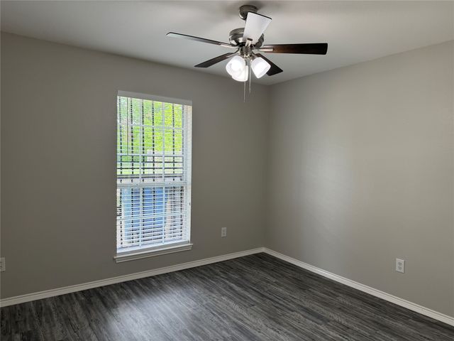 3332 Navaro Street, Dallas, TX 75212