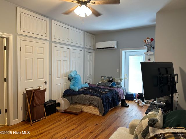 121 S King Street, Windsor, NC 27983