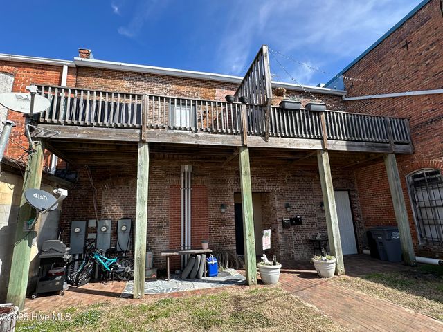 121 S King Street, Windsor, NC 27983