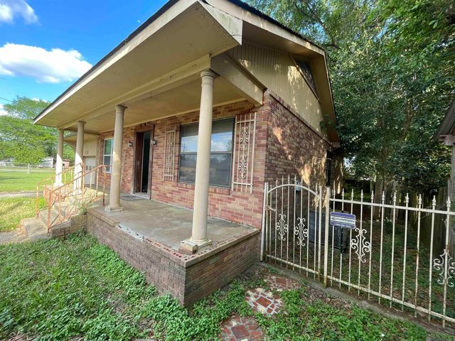 58415 Long St, Plaquemine, LA 70764