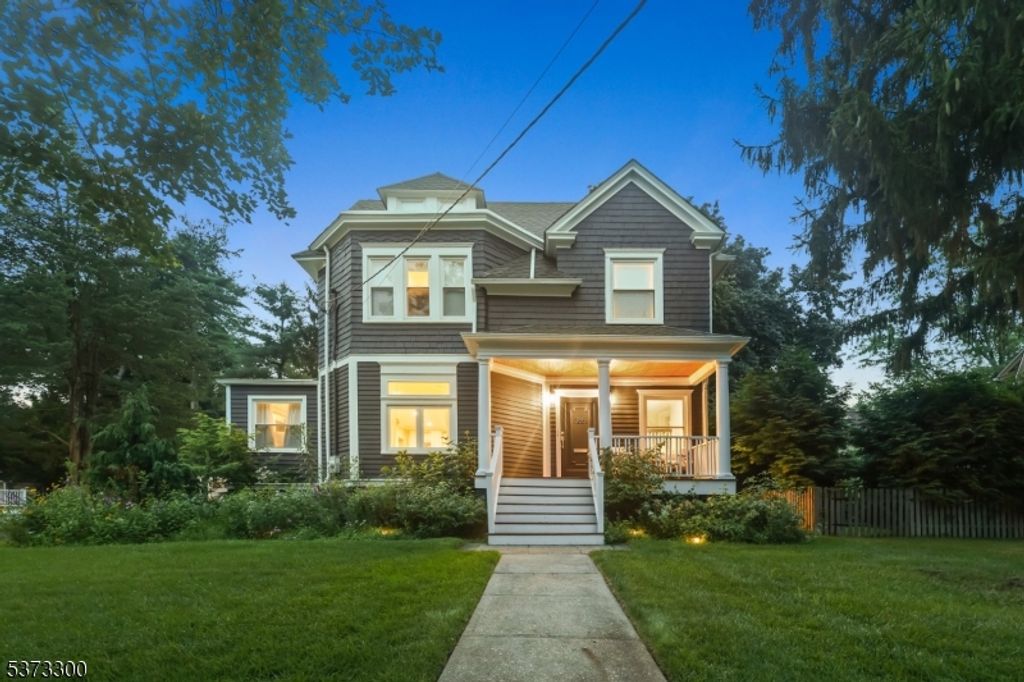 385 Meadowbrook Ln, South Orange Village Twp., NJ 07079