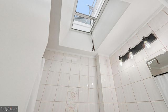 8855 WINCHESTER AVE, Philadelphia, PA 19115