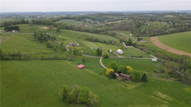 176 Ashmore Rd, Buffalo Twp, PA 15301