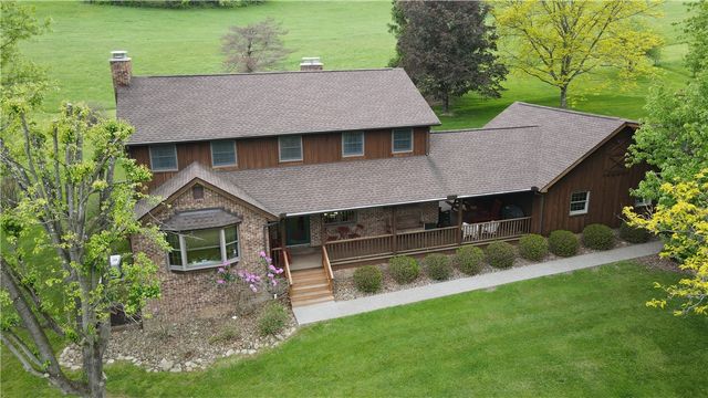 176 Ashmore Rd, Buffalo Twp, PA 15301