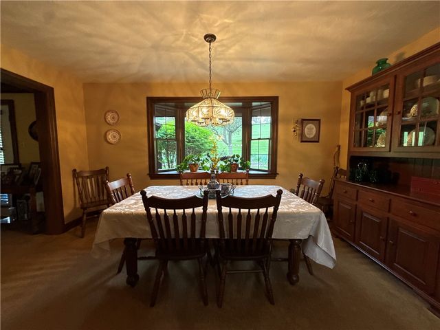 176 Ashmore Rd, Buffalo Twp, PA 15301