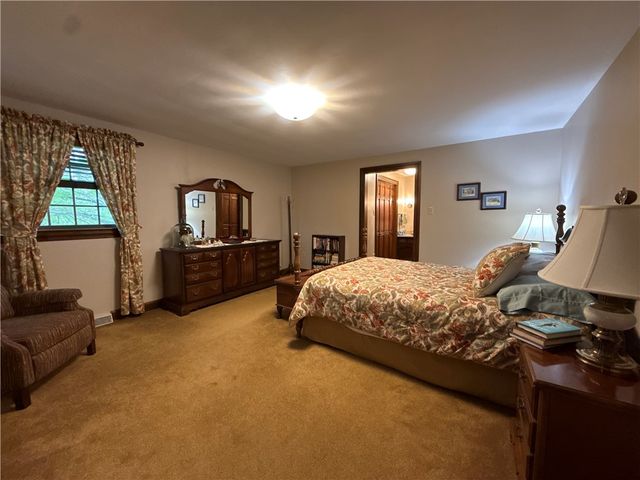 176 Ashmore Rd, Buffalo Twp, PA 15301