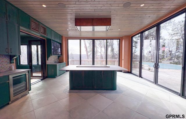 3717 S 228Th Terrace Circle, Elkhorn, NE 68022