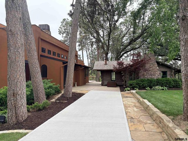 3717 S 228Th Terrace Circle, Elkhorn, NE 68022