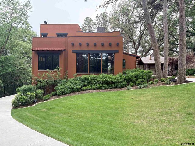 3717 S 228Th Terrace Circle, Elkhorn, NE 68022