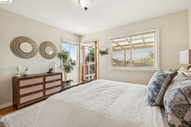 1339 Mariposa St, Richmond, CA 94804
