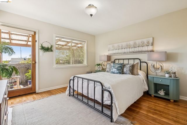 1339 Mariposa St, Richmond, CA 94804