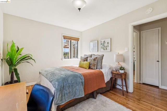 1339 Mariposa St, Richmond, CA 94804