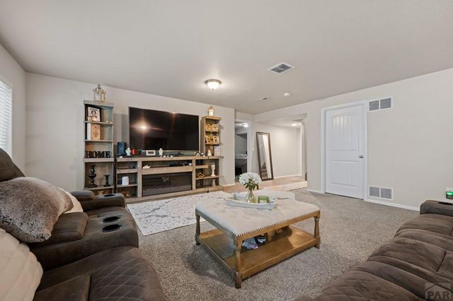 2430 W Cruz Court, Pueblo, CO 81003