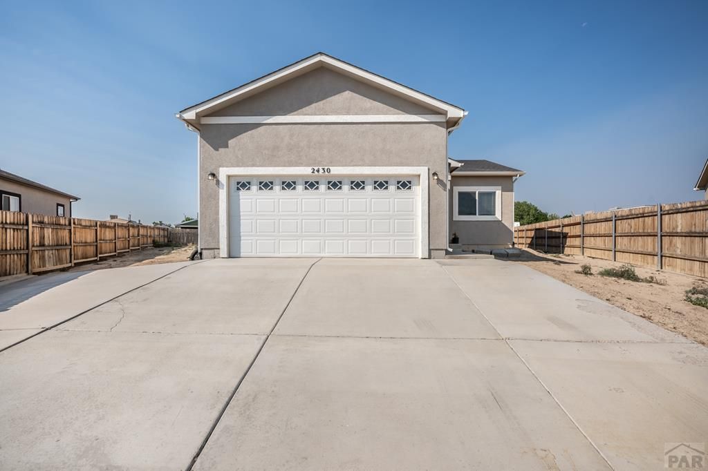 2430 W Cruz Court, Pueblo, CO 81003