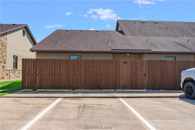 3312 Lieutenant Avenue, College Station, TX 77845