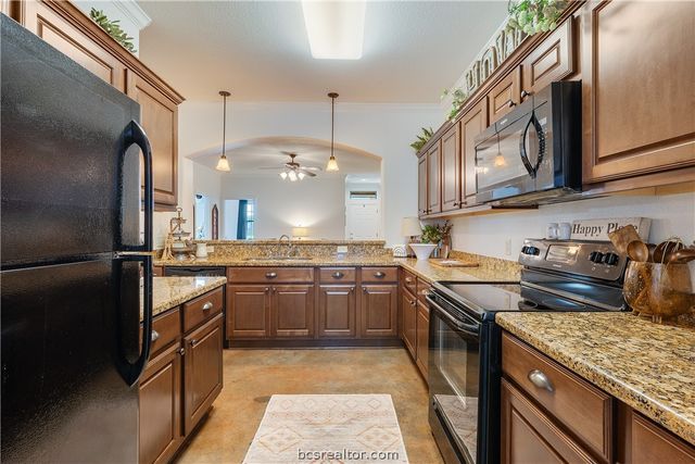 3312 Lieutenant Avenue, College Station, TX 77845