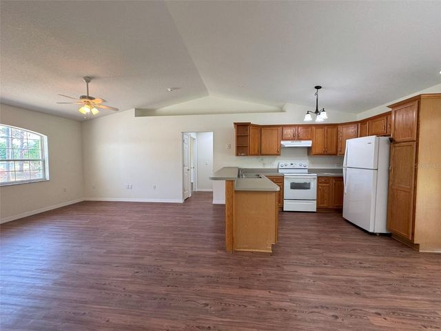 519 HEMLOCK STREET, Inverness, FL 34452