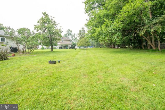 178 MALLARD RD, Holland, PA 18966