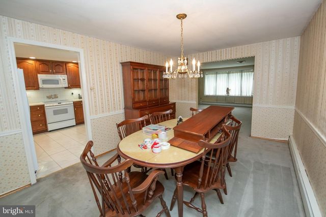 178 MALLARD RD, Holland, PA 18966