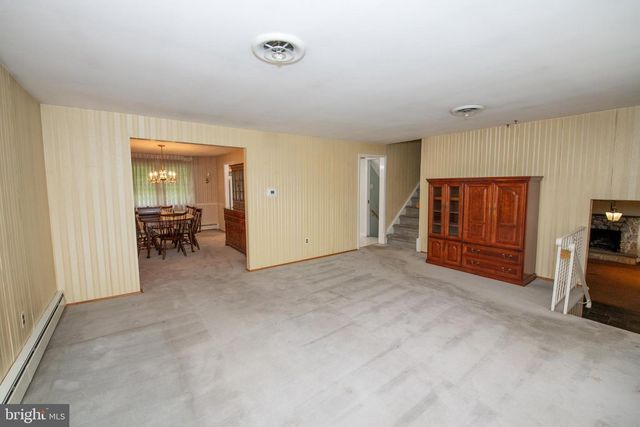 178 MALLARD RD, Holland, PA 18966
