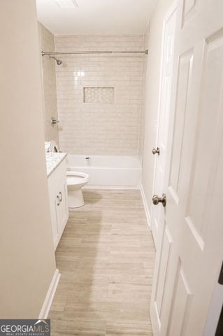 3442 Clarks Bridge Road, Gainesville, GA 30506