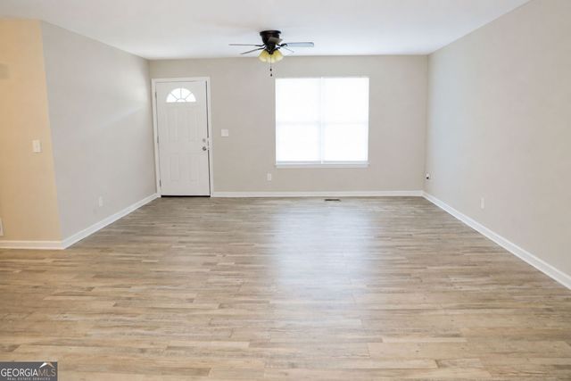 3442 Clarks Bridge Road, Gainesville, GA 30506
