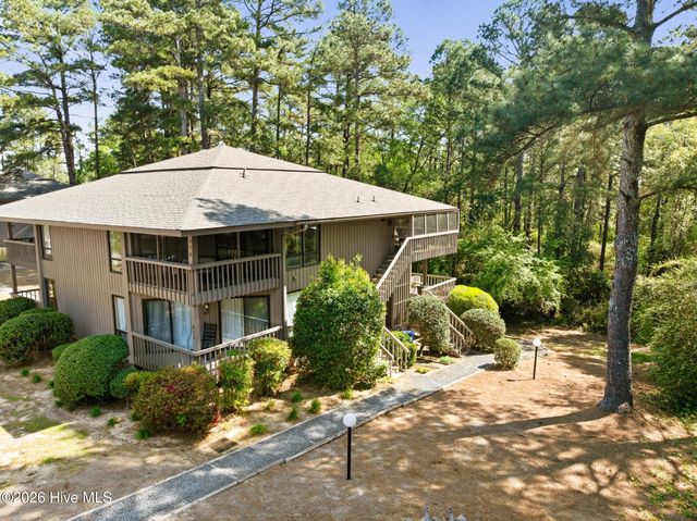 424 Foxcroft Circle, Jackson Springs, NC 27281