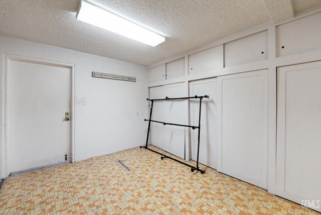 616 Magnolia Avenue, Bakersfield, CA 93305