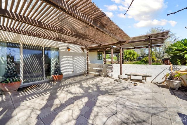 616 Magnolia Avenue, Bakersfield, CA 93305