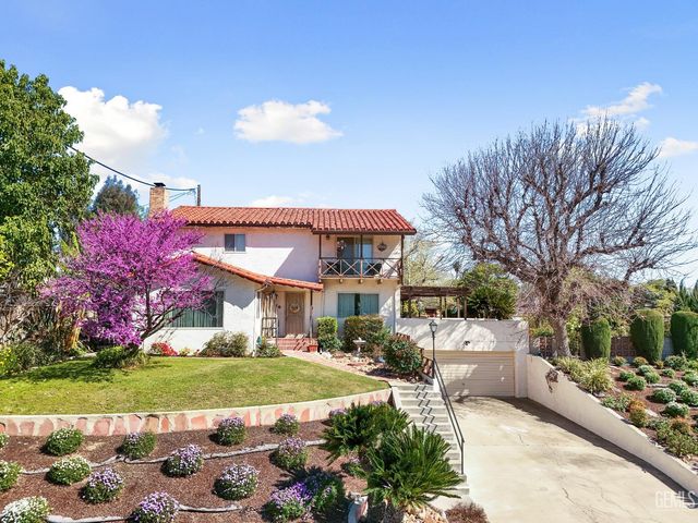 616 Magnolia Avenue, Bakersfield, CA 93305