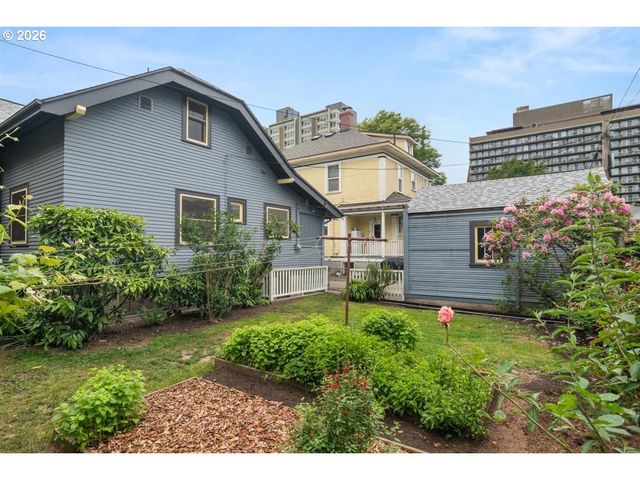 1815 Ne WASCO St, Portland, OR 97232