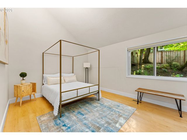 1858 SOUTHSHORE Blvd, Lake Oswego, OR 97034