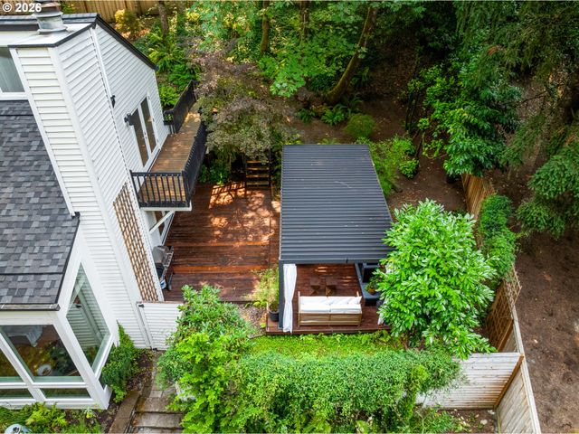 1858 SOUTHSHORE Blvd, Lake Oswego, OR 97034