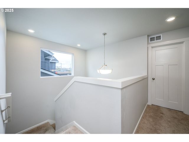 2690 Nw MEADOWS Dr, Mc Minnville, OR 97128